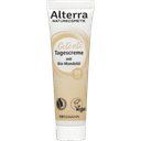 alterra-tinted-day-cream-01