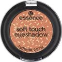 essence-soft-touch-eyeshadow-09
